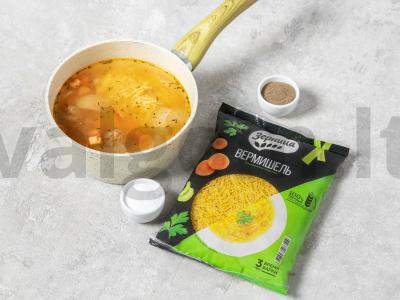 Pomidorų sriuba su meatballs ir vermišeliu Žingsnis 2