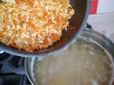 Šči su kepta kopūstu Žingsnis 9