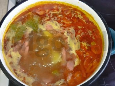 Sultinys su dešra mėsos sultinyje Žingsnis 3