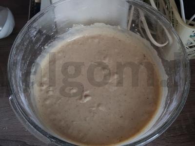 Biskvitas su bananais Žingsnis 2