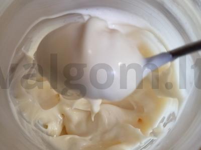 Majonezas namuose pagrindine nuotrauka