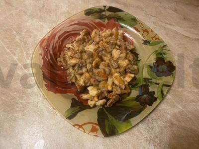 Mėsos padažas garnyrui „Trys didvyriai“ pagrindine nuotrauka