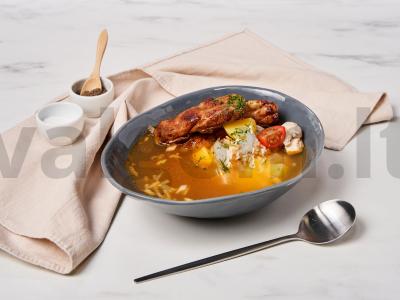 Sriuba su kalakutienos filė ir kiaulienos šonkauliais pagrindine nuotrauka