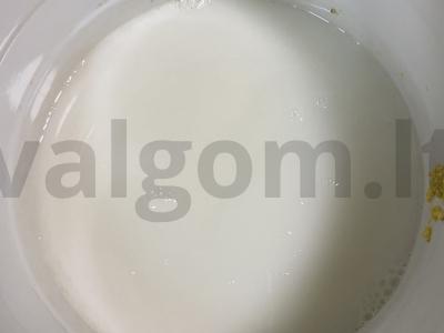 Pšeniška košė su kriaušėmis ir slyvomis Žingsnis 2