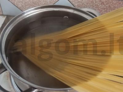 Nudelių su grybais ir sūriu Žingsnis 1