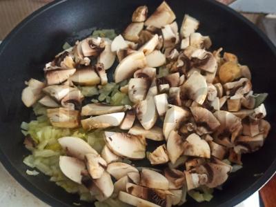 Nudelių su grybais ir sūriu Žingsnis 4