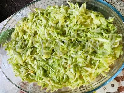 Mėsos apkepas su cukinijomis, žolelėmis ir prieskoniais Žingsnis 5