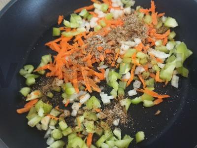 Sriuba su meatballs ir grikių kruopomis Žingsnis 4