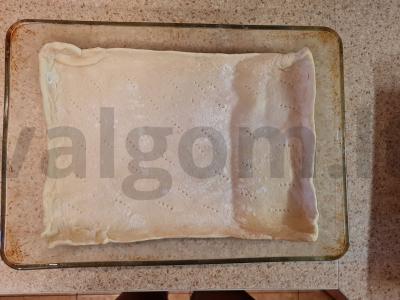 Sluoksniuotas pyragas su rūgštynėmis Žingsnis 4