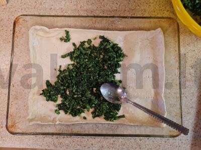 Sluoksniuotas pyragas su rūgštynėmis Žingsnis 5