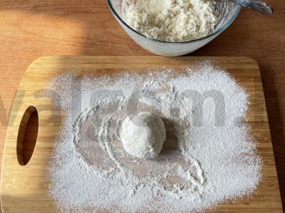 Sūrio blynai su padažu ir uogomis Žingsnis 4