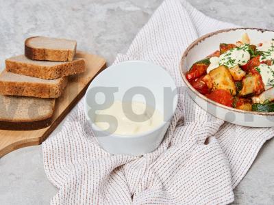 Vegetariškas majonezas su sojų pienu pagrindine nuotrauka