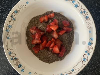 Lino košė su braškėmis pusryčiams Žingsnis 2