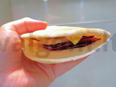 Pitos su kiaušiniu, sūriu ir paštetu pusryčiams Žingsnis 7