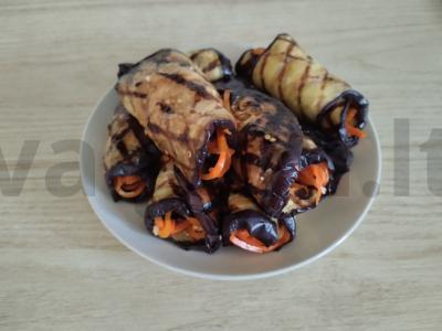 Baklažanų ritinėliai su sūriu ir morkomis pagrindine nuotrauka