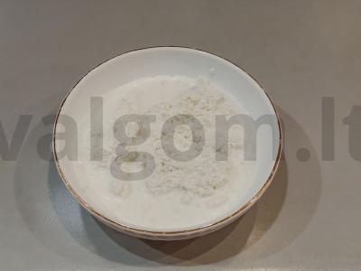 Varškės apkepas su manų kruopomis ir uogiene Žingsnis 3