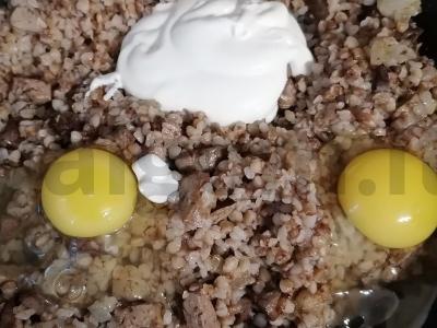 Grikių apkepas su vištienos kepenėlėmis vakarienei Žingsnis 3