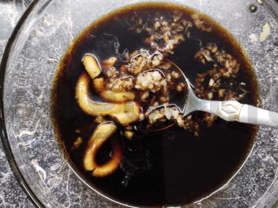 Šonkauliai sojų-medaus padaže Žingsnis 1