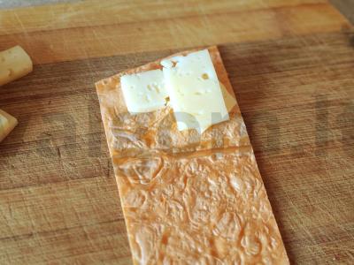 Sūrio vyniotiniai iš lavašo greitai Žingsnis 4