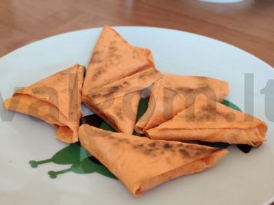 Sūrio vyniotiniai iš lavašo greitai Žingsnis 8