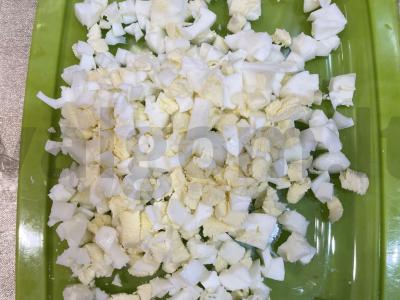 Olivje su vištienos krūtinėle Žingsnis 3