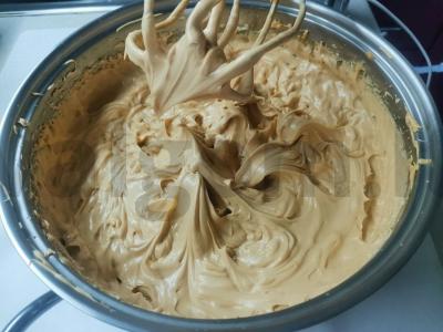 Tortas „Šerkšnas“ su avietėmis Žingsnis 13