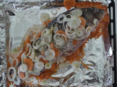 Keptas karpis piene po daržovių apdaila Žingsnis 2