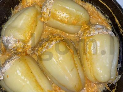 Paprikos su vištienos krūtinėle pagrindine nuotrauka