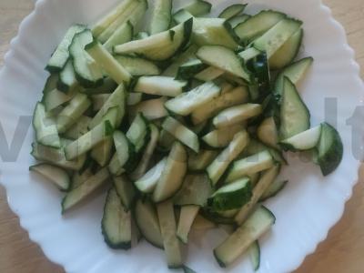 Namų kiaulienos šašlykas su agurkais ir žolelėmis Žingsnis 3