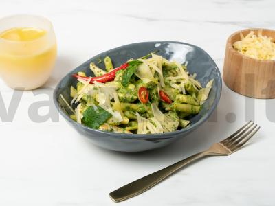 Penne makaronai su kalakutienos filė pagrindine nuotrauka