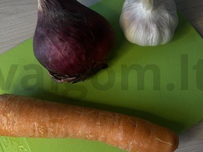 Grikių košė su kiaulienos faršu ir daržovėmis Žingsnis 1