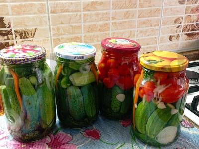 Marinuoti agurkai pagrindine nuotrauka