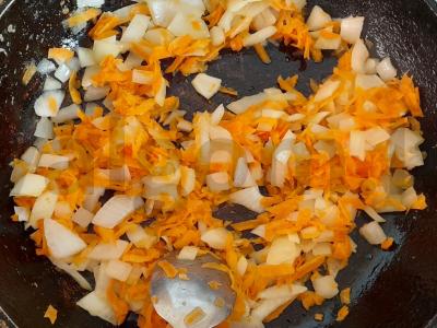 Vištienos sriuba su vermišeliais ir bulvytėmis Žingsnis 2