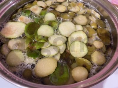 Feijoa kompotas „Naudingas“ Žingsnis 3