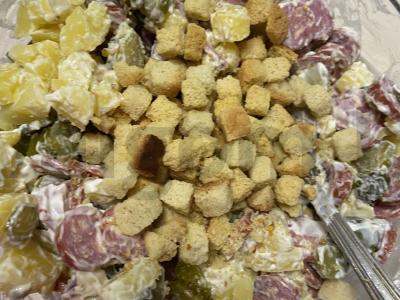 Salotas „Bavarijos“ su rūkytomis dešrelėmis Žingsnis 5