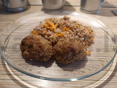 Sūrio kotletai pagrindine nuotrauka