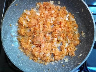 Maistingas kepenėlių tortas su morkomis ir žolelėmis Žingsnis 1