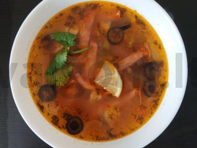 Vištienos sultinio mišri sriuba pagrindine nuotrauka