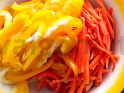 Funchosa su vištiena Žingsnis 1