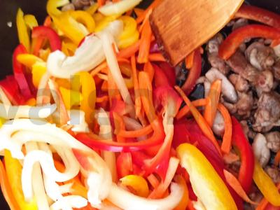 Funchosa su vištiena Žingsnis 2