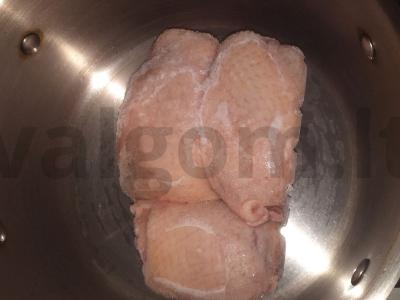 Žirnių sriuba vištienos sultinyje su daržovėmis Žingsnis 1