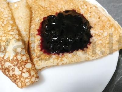 Kepiniai ant ožkos pieno pagrindine nuotrauka