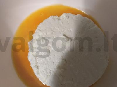 Sūrio blynai iš blynų miltų Žingsnis 1