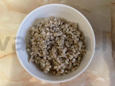 Perliniai kruopos su vištiena kepimo maiše Žingsnis 2