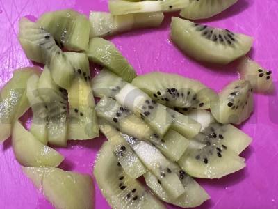 Varškės desertas „Subrendęs persikas“ Žingsnis 2