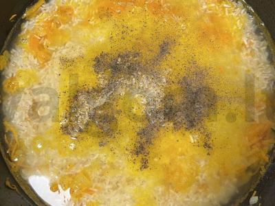 Ryžiai kaip garnyras su sviestu ir prieskoniais Žingsnis 7