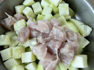 Daržovių troškinys su vištienos krūtinėle Žingsnis 2