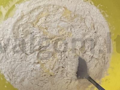 Skanus pyragas vakariniam arbatos gėrimui su ananasų skoniu Žingsnis 5