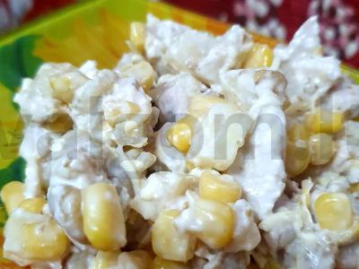 Salotas „Karibai“ su vištiena ir ananasu pagrindine nuotrauka