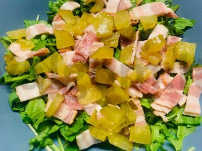 Salotas „Sportinis“ su bekonu, kiaušiniu ir medumi Žingsnis 6